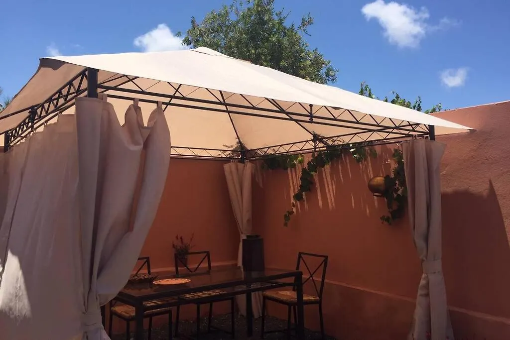 Ven A Las Mil Y Una Noches Cerca De Corralejo . Holiday home
